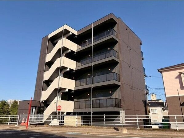 プレシャス川内の物件外観写真